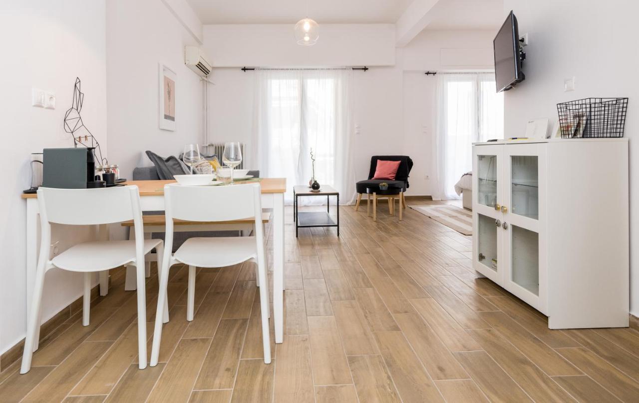 Wide Comfy Studio Apartment Centrally Located In Thissio Athén Kültér fotó