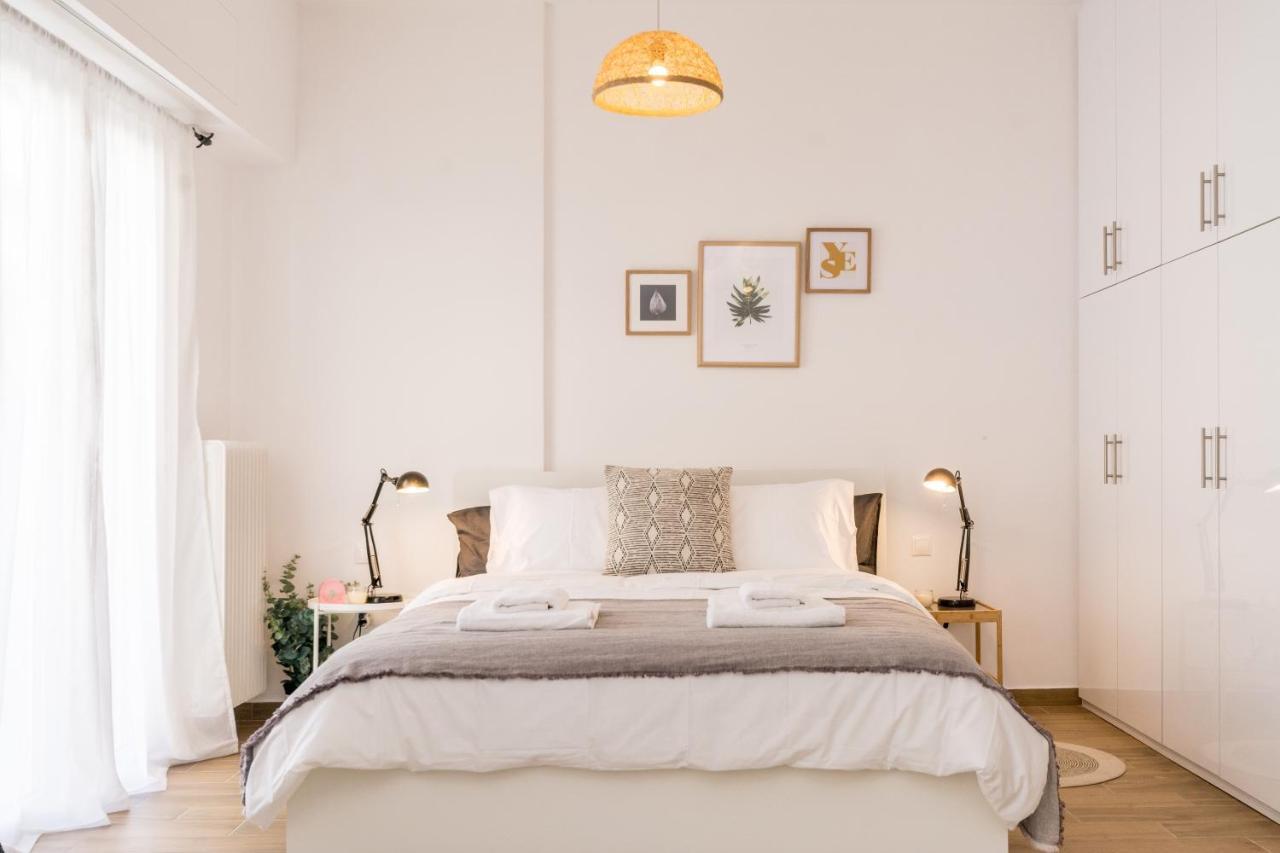 Wide Comfy Studio Apartment Centrally Located In Thissio Athén Kültér fotó