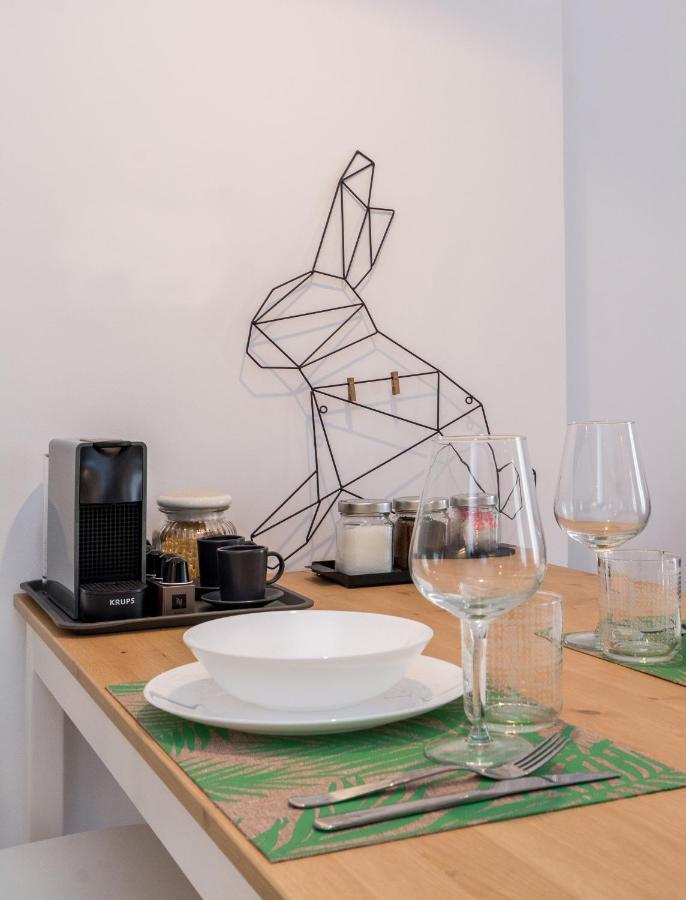 Wide Comfy Studio Apartment Centrally Located In Thissio Athén Kültér fotó