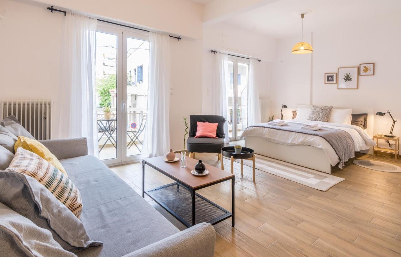 Wide Comfy Studio Apartment Centrally Located In Thissio Athén Kültér fotó